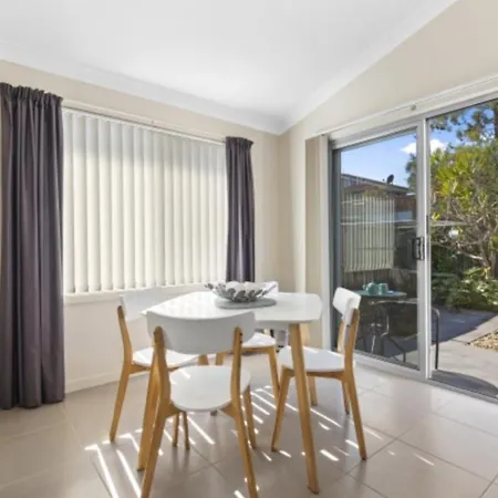 Ocean Sounds - Umina Beach Exterior photo